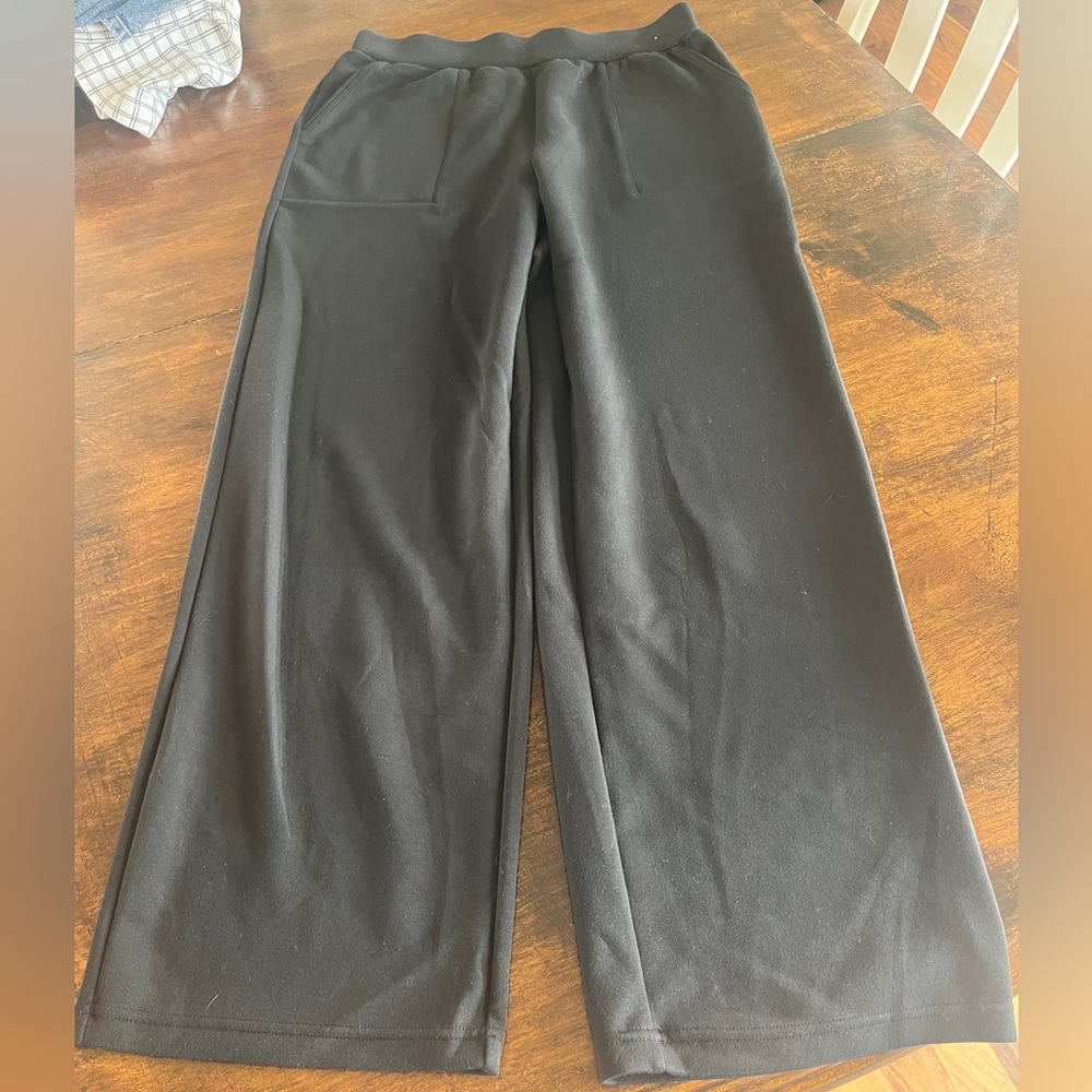 Mondetta Black Wide Leg Pants